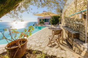 CasaViva - Ampio Trilocale vista mare con piscina - Pieve Alta